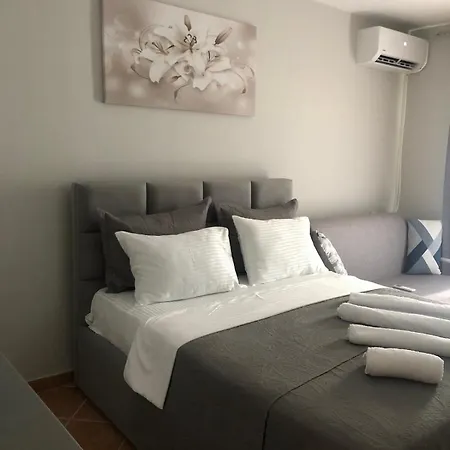 Apartment Raci *